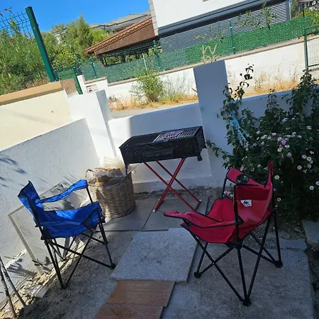 Villa Villa *